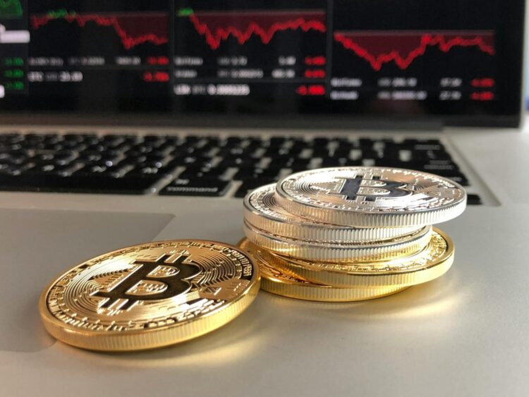 Understanding Cryptocurrency: Essential Risks and Opportunities Explained